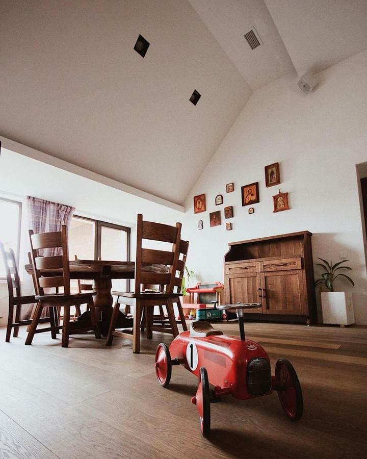Gosteria Hata PODOPRYGORA Obukhivka Esterno foto