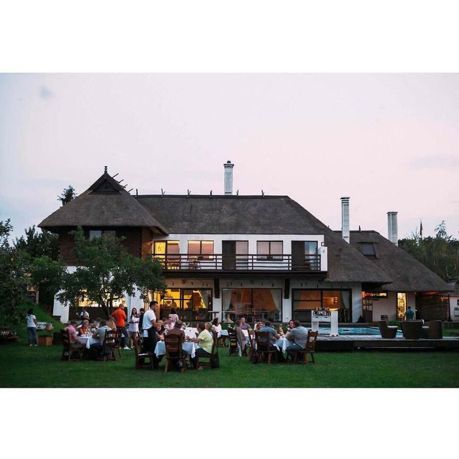 Gosteria Hata PODOPRYGORA Obukhivka Esterno foto
